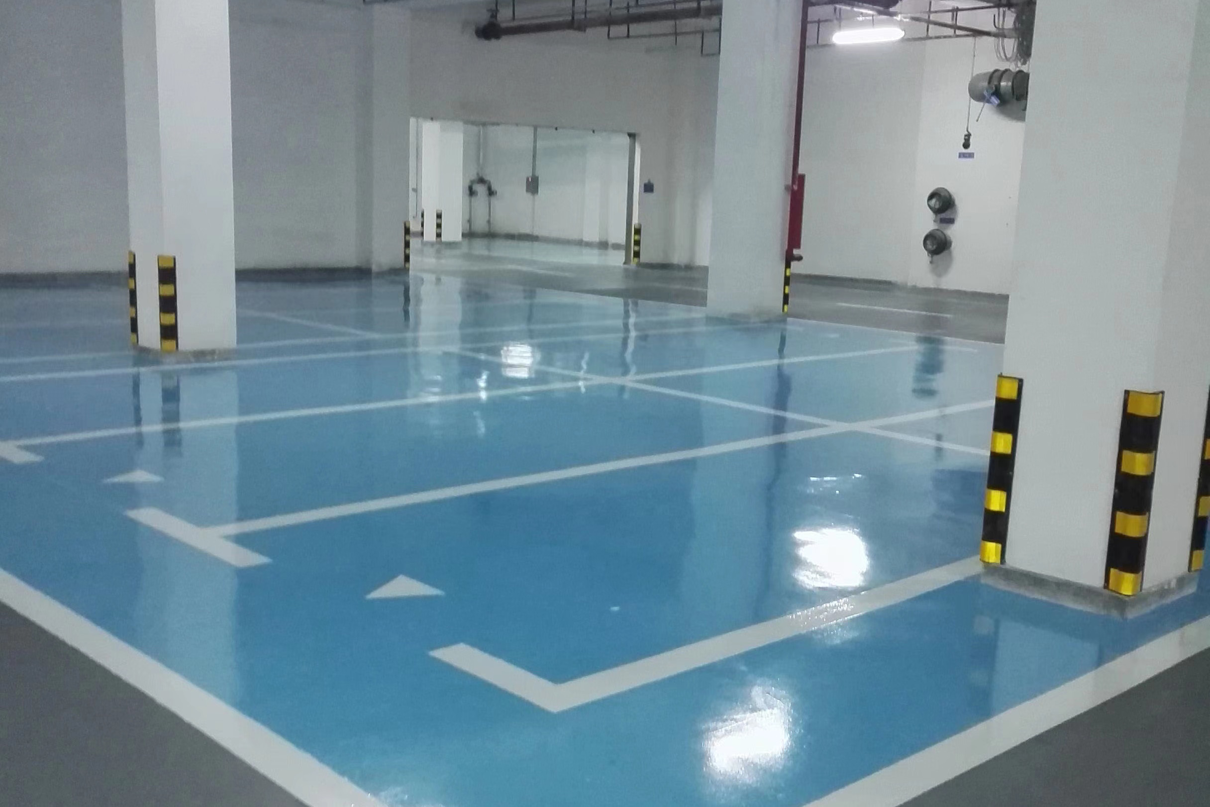 环氧地坪工程环氧地坪有哪几种常见的种类区分？