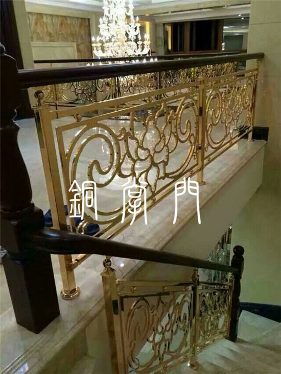 銅護欄